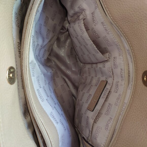 Michael Kors  Harper Tote - Picture 8 of 14